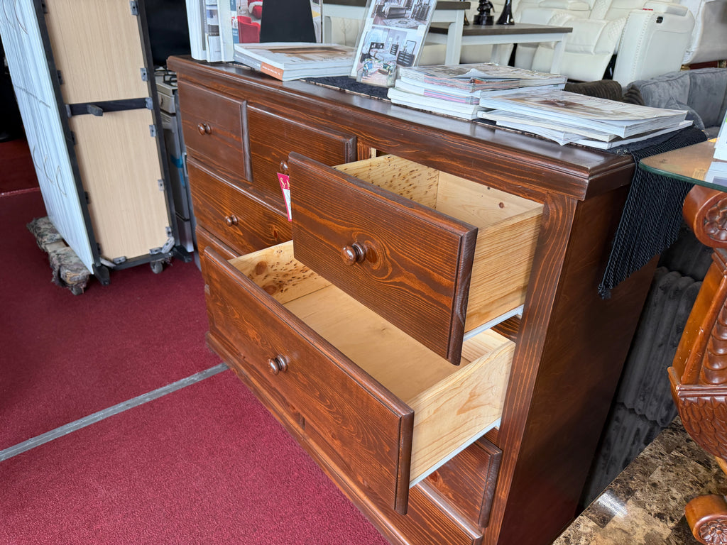 Chest with 9 Drawers